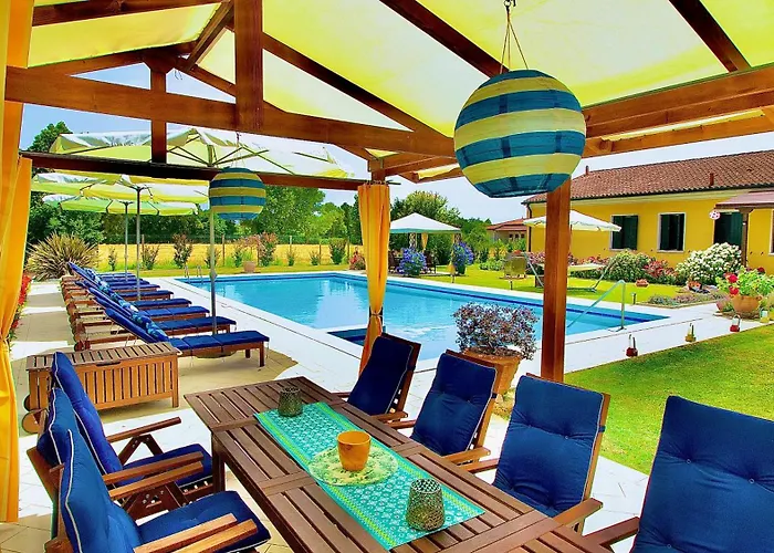 Ca' Leone - Sans Souci - With Pool Hotel